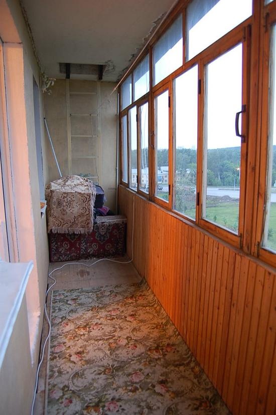 10. Balkon.JPG - unser Balkon